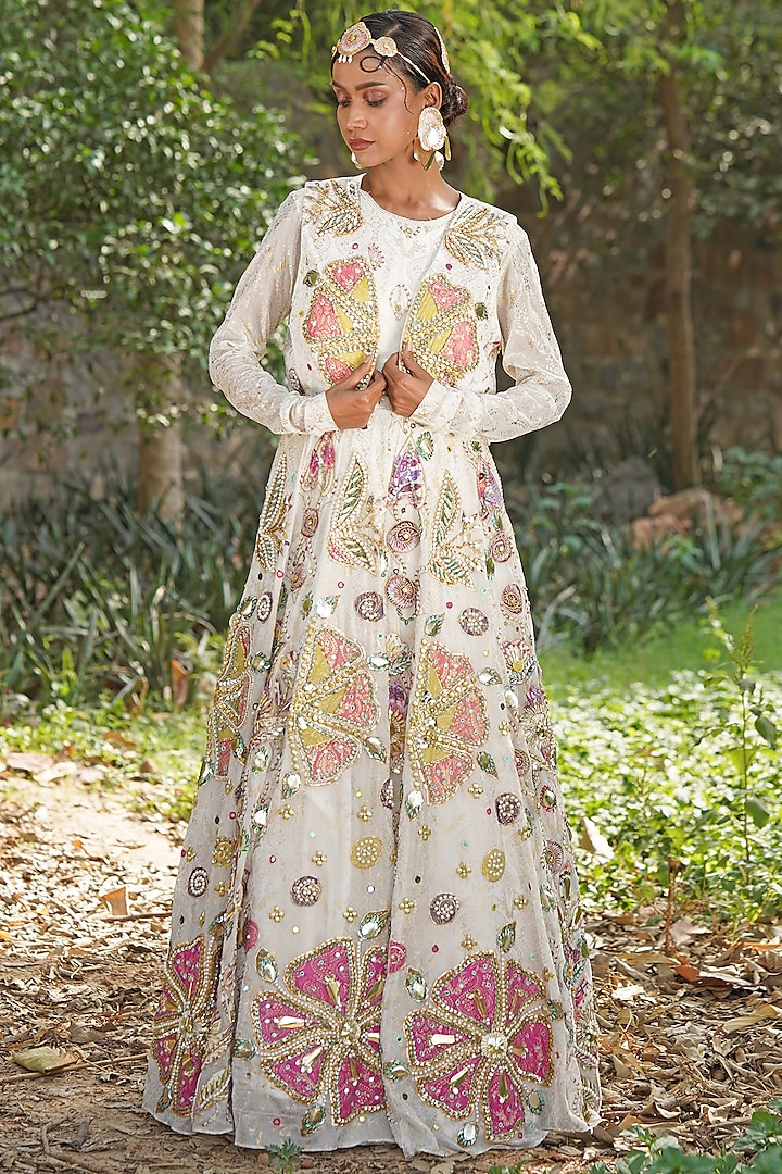 Off-White Silk Blend Georgette Embroidered Jacket Gown by Soniya G at Pernia's Pop Up Shop