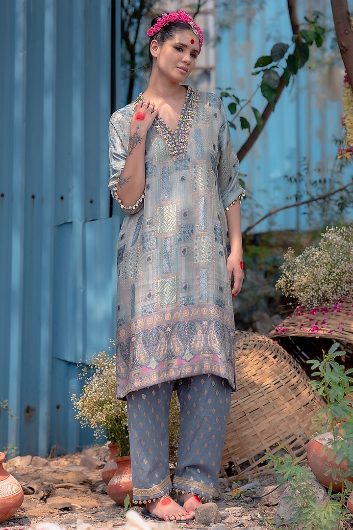 Silver Banarasi Silk Printed Kurta Set by Soniya G at Pernia's Pop Up Shop