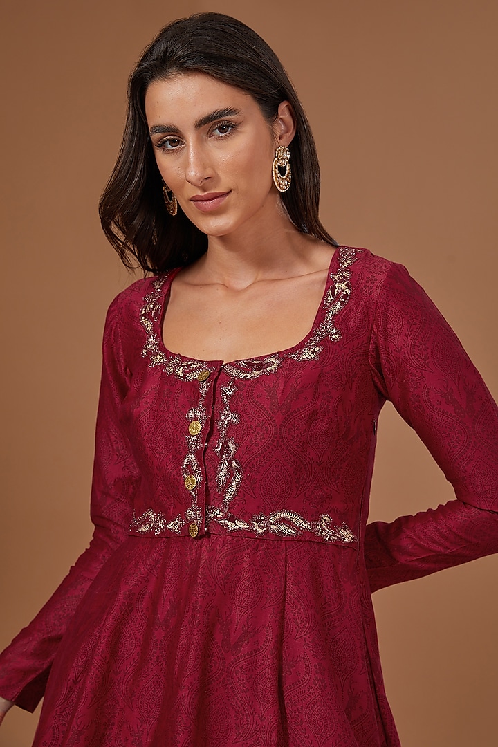 Deep Red Chanderi Silk Printed & Dori Embroidered Peplum Kurta Set by Soniya G at Pernia's Pop Up Shop