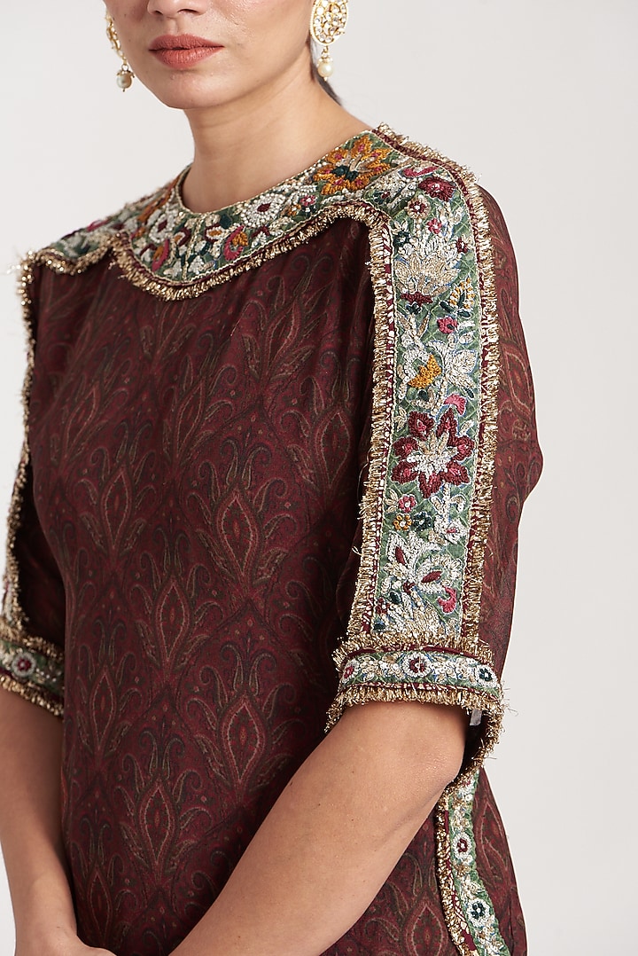 Maroon Printed & Embroidered Kurta Set by Soniya G at Pernia's Pop Up Shop