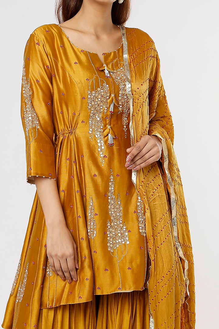Mehendi Green Embroidered Wedding Anarkali Set by Sozenkari at Pernia's Pop Up Shop