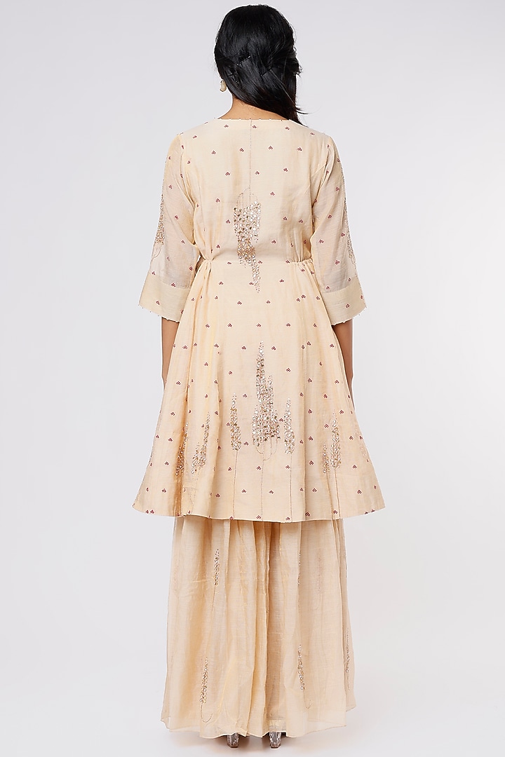 White Embroidered Wedding Anarkali Set by Sozenkari at Pernia's Pop Up Shop