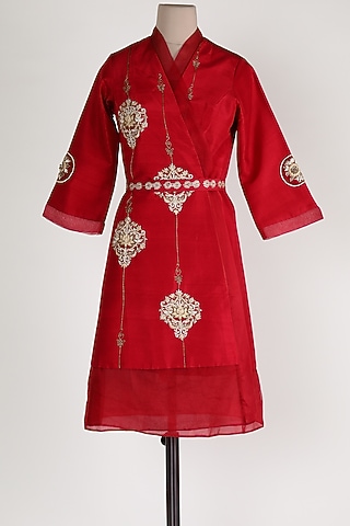 Maroon Embroidered Dress by Sozenkari