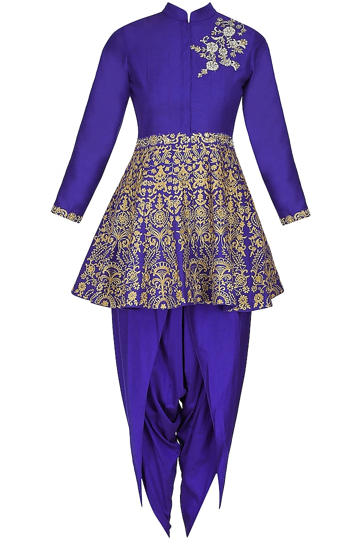Blue floral dabka, pearls and sequins embroidered short kurta and dhoti pants set by Sonali Gupta