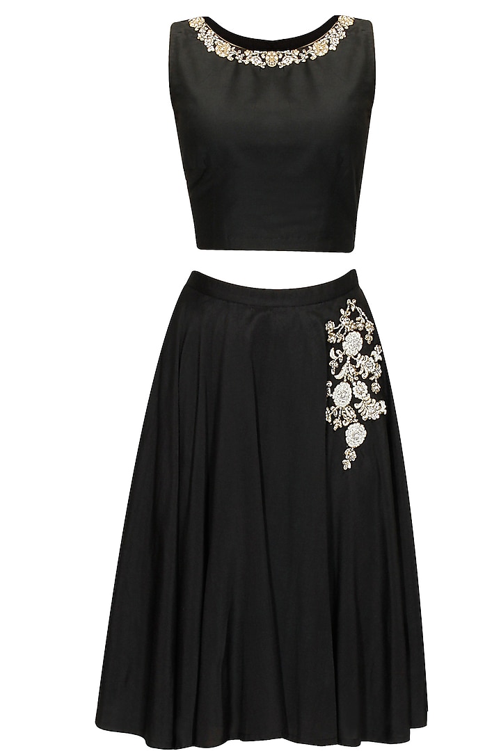 Black dabka embroidered crop top and skirt available only at Pernia's Pop-Up Shop.