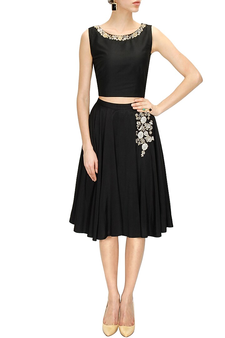 Black dabka embroidered crop top and skirt available only at Pernia's Pop-Up Shop.