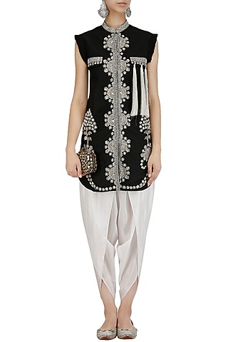 Black Floral Embroidered Jacket and Dhoti Pants Set by Sonali Gupta