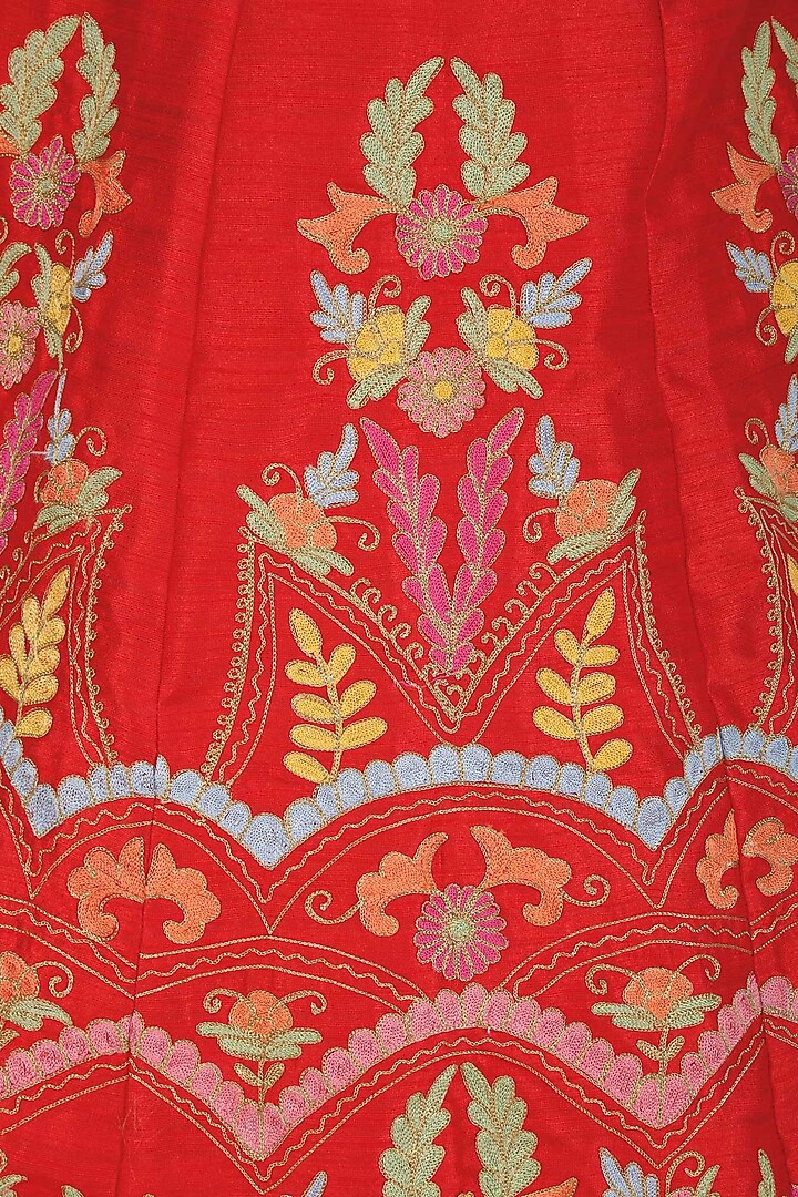 Red floral embroidered anarkali kurta available only at Pernia's Pop Up Shop.