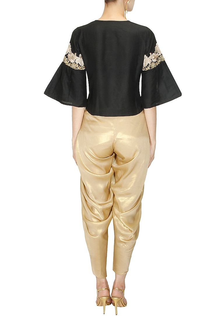 Black floral pearl and dabka embroidered crop top available only at Pernia's Pop Up Shop.