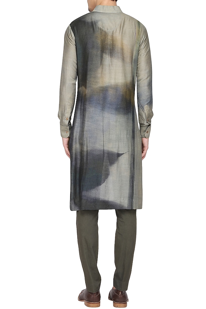 Grey printed tail cut kurta with churidar pants available only at Pernia's Pop Up Shop.