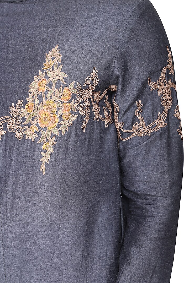 Grey embroidered floral kurta with churidar pants available only at Pernia's Pop Up Shop.