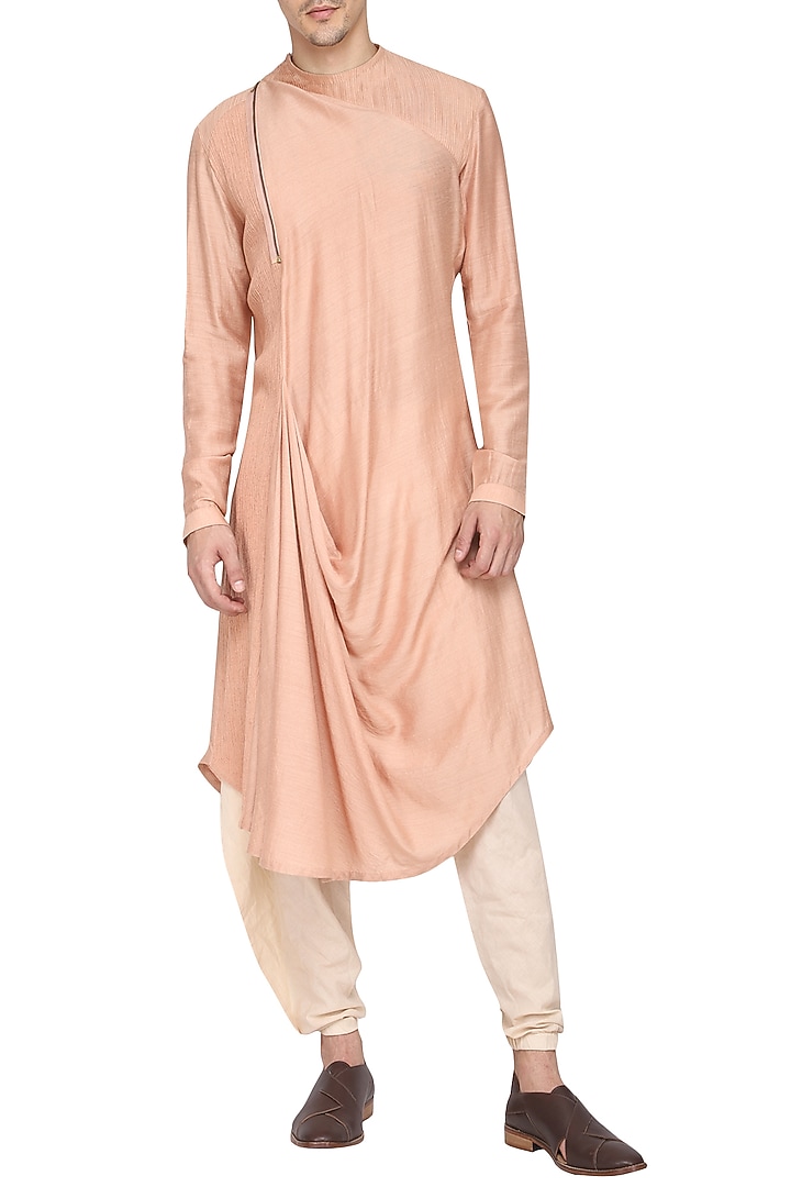 Salmon textured kurta with churidar pants available only at Pernia's Pop Up Shop.