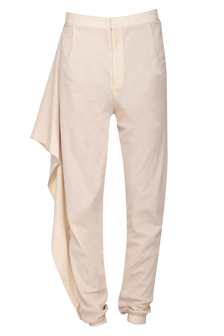 Salmon textured kurta with churidar pants available only at Pernia's Pop Up Shop.