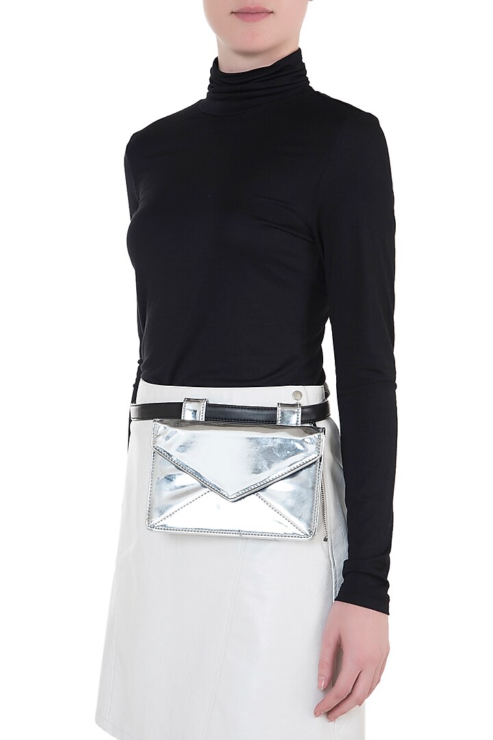 Silver metallic envelope ket bag available only at Pernia's Pop Up Shop.