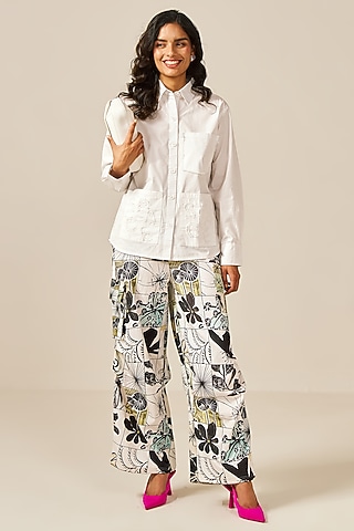 White Cotton & Spandex Botanic Printed Pants by Spacelines