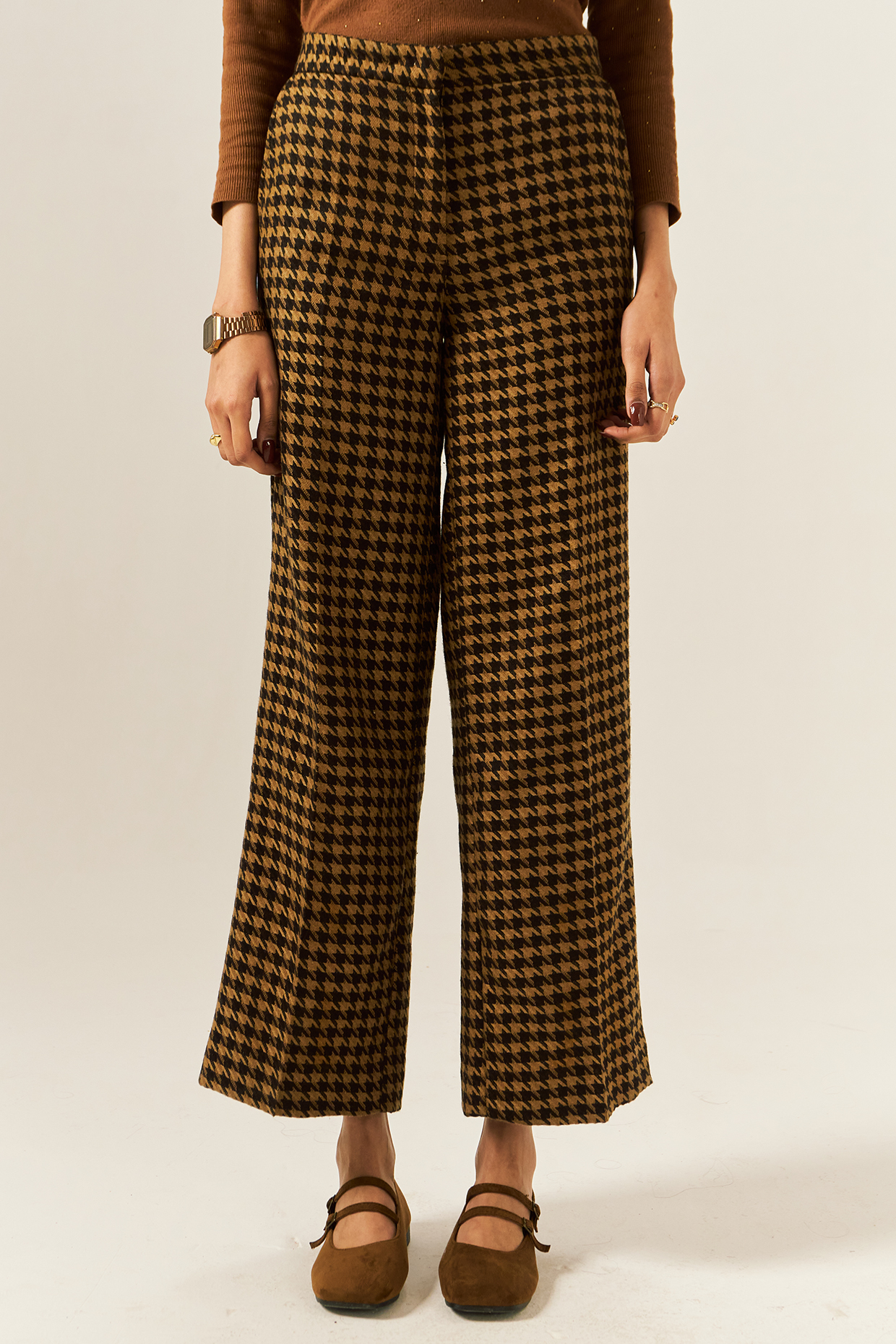 Brown Cotton Houndstooth Woolen Checkered Straight Pants by Spacelines at Pernia's Pop Up Shop