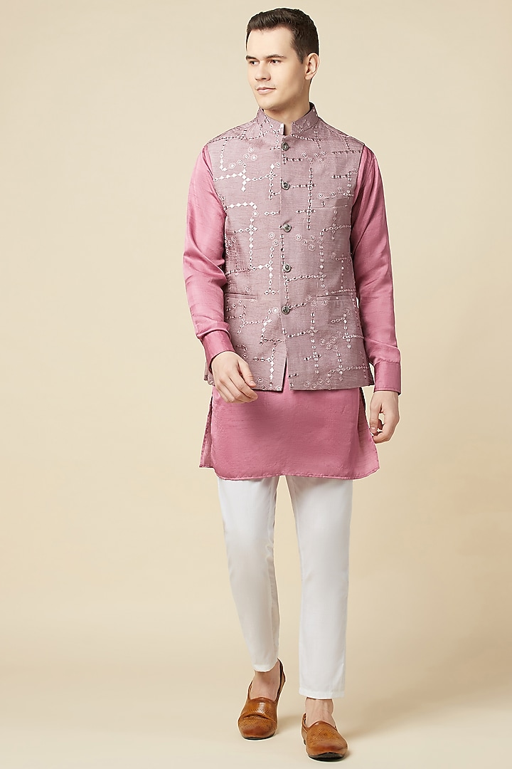 Pink Polyester Cotton Embroidered Bundi Jacket With Kurta Set by Spring Break Men