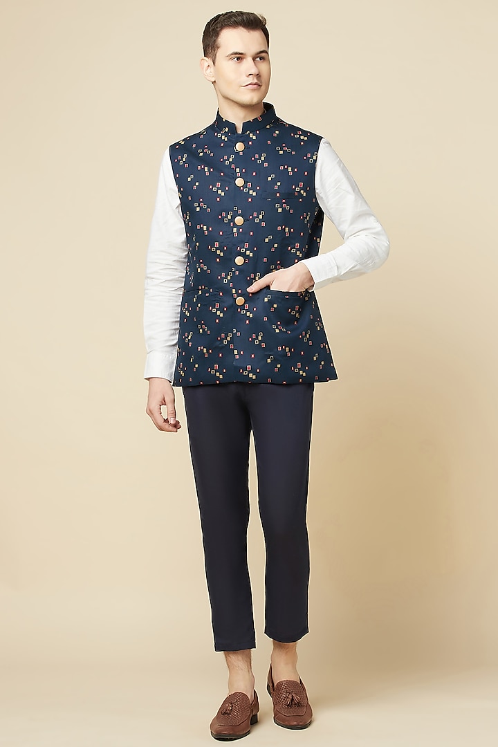 Navy Blue Polyester Cotton Printed Bundi Jacket With Pant Set by Spring Break Men