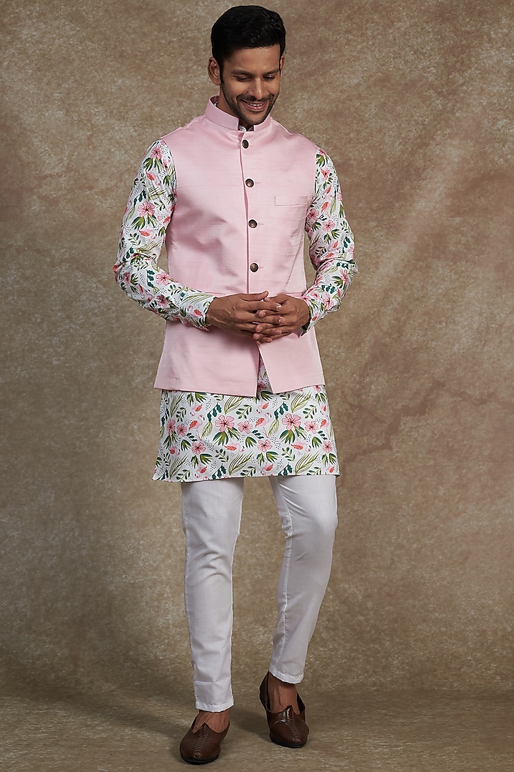White Cotton Silk Printed Kurta Set With Bundi Jacket by Spring Break Men