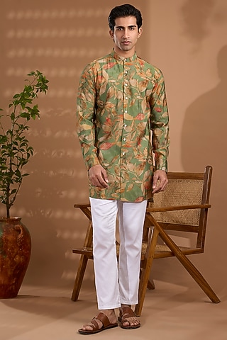 Green Blended Silk Floral Printed Kurta by Spring Break Men