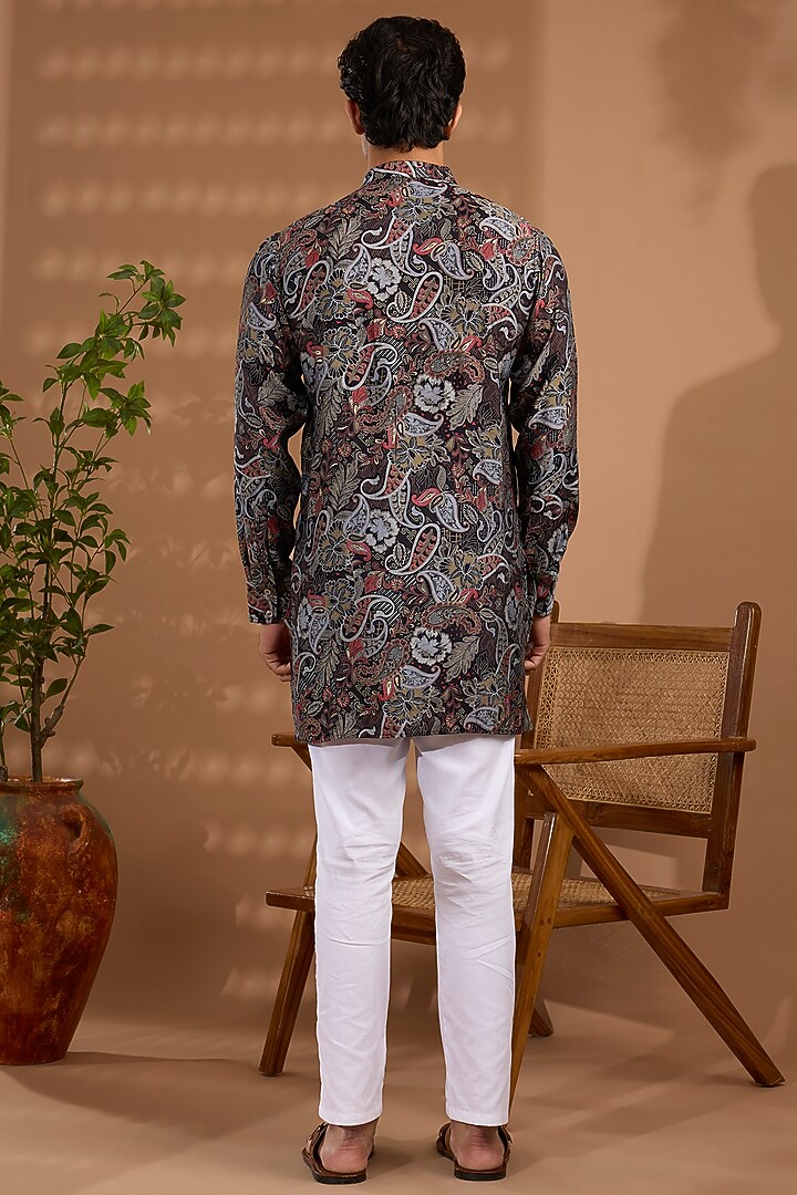 Black Blended Silk Paisley Printed Kurta by Spring Break Men at Pernia's Pop Up Shop
