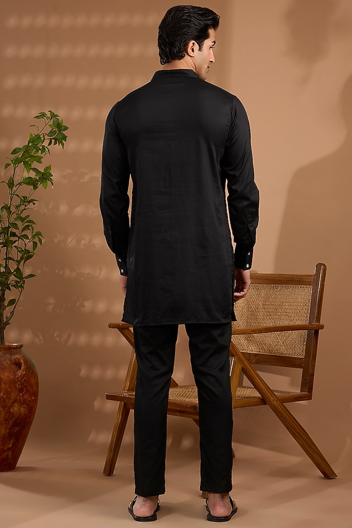 Black Cotton Satin Hand Embroidered Kurta Set by Spring Break Men at Pernia's Pop Up Shop