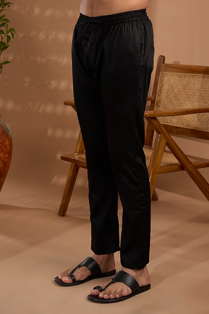 Black Cotton Satin Hand Embroidered Kurta Set by Spring Break Men at Pernia's Pop Up Shop