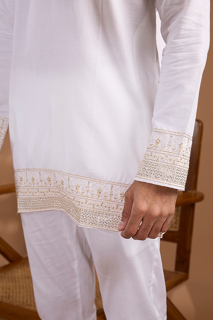 White Cotton Satin Embroidered Kurta Set by Spring Break Men at Pernia's Pop Up Shop