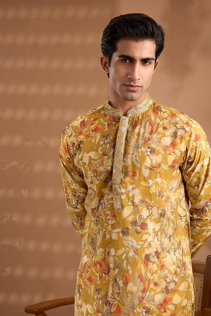 Yellow Blended Silk Embroidered Kurta Set by Spring Break Men at Pernia's Pop Up Shop