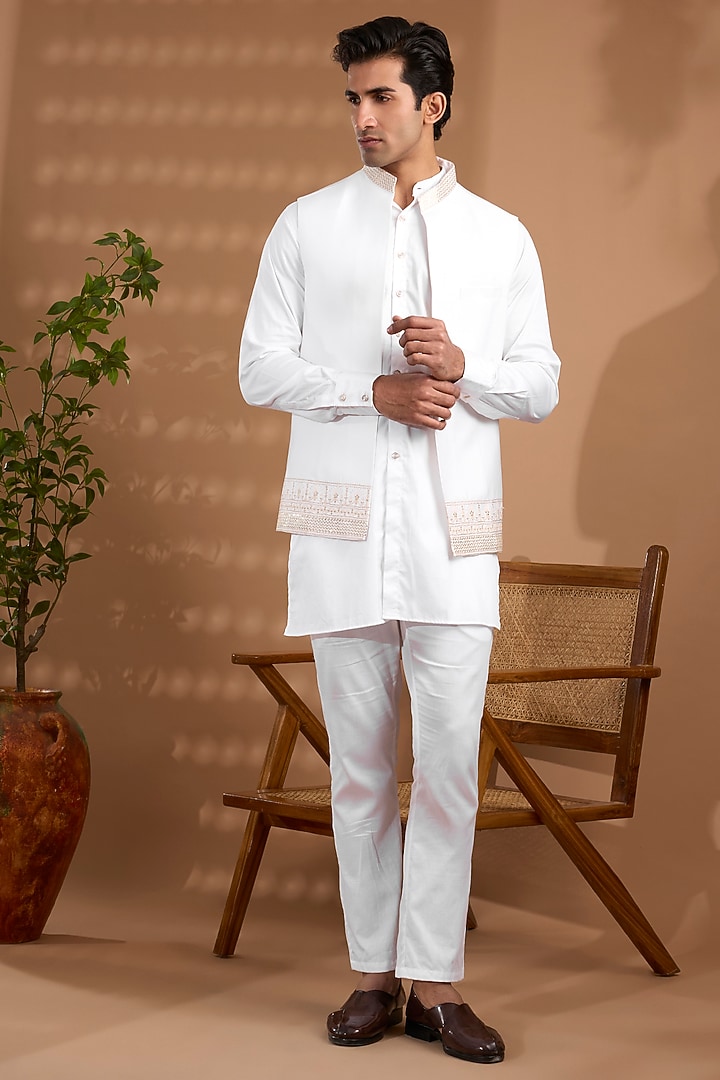 White Blended Silk Embroidered Open Jacket Set by Spring Break Men at Pernia's Pop Up Shop