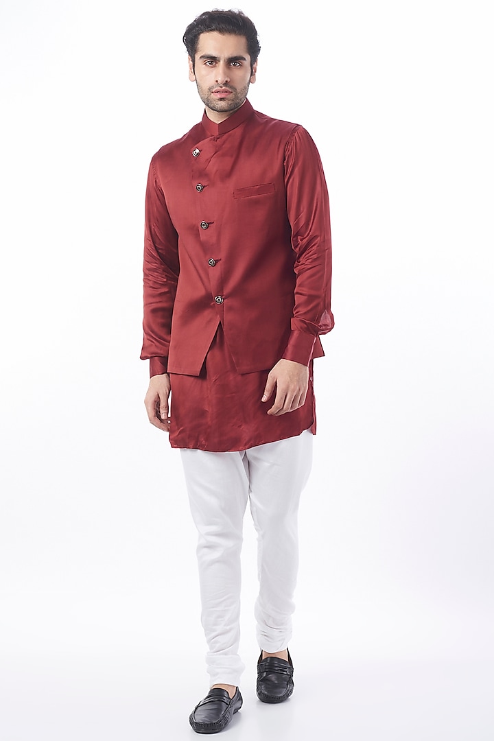 Maroon Asymmetrical Bundi Jacket With Kurta Set by Spring Break Men