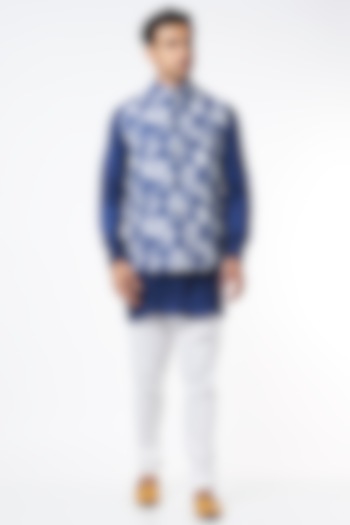 Blue Cotton Silk Printed Bundi Jacket Set by Spring Break Men at Pernia's Pop Up Shop
