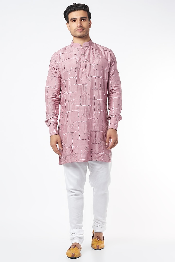 Lilac Embroidered Kurta Set by Spring Break Men at Pernia's Pop Up Shop