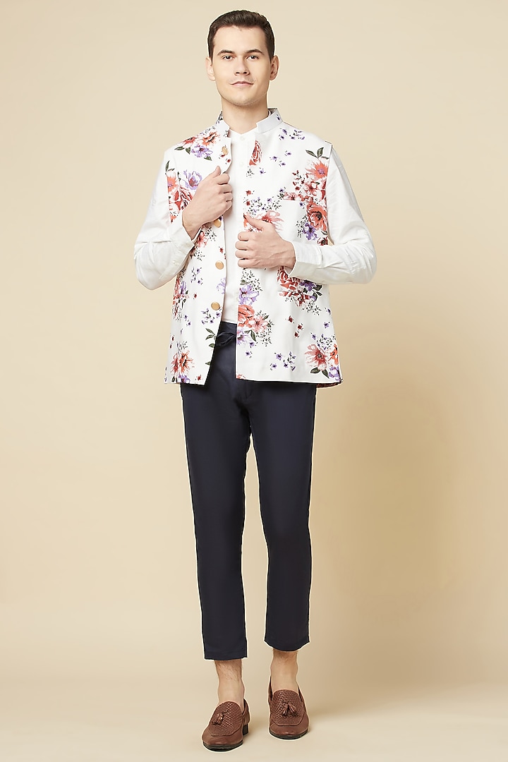 White Cotton Floral Digital Printed Bundi Jacket by Spring Break Men