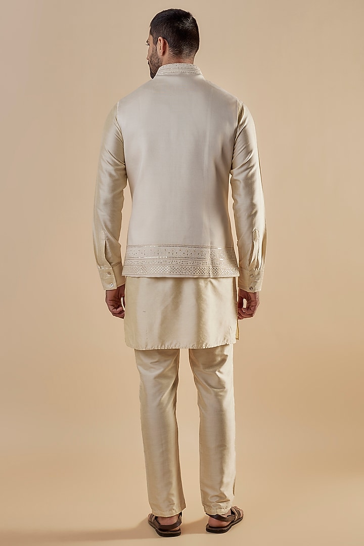 Cream Dupion Silk Applique Embroidered Bundi Set by Spring Break Men at Pernia's Pop Up Shop