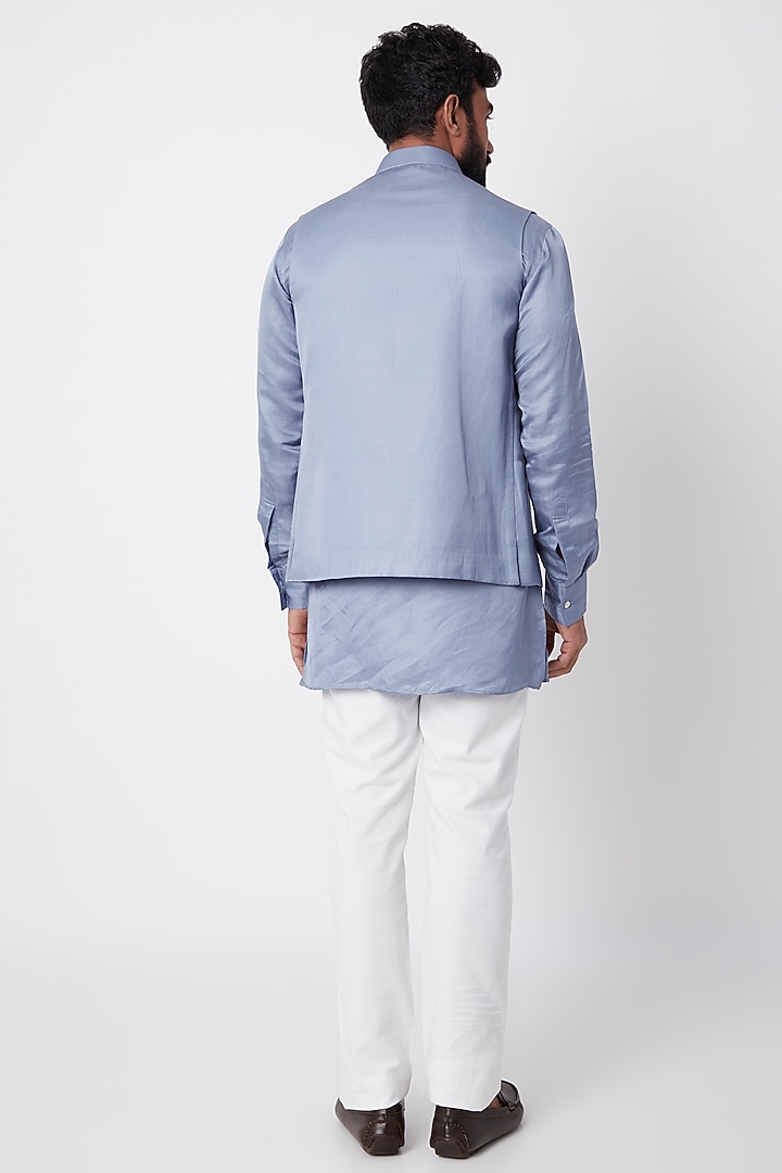 Sky Blue Bundi Jacket With Kurta Set by Spring Break Men at Pernia's Pop Up Shop