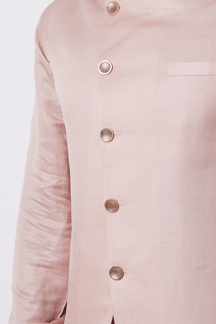 Blush Pink Bundi Jacket With Kurta Set by Spring Break Men at Pernia's Pop Up Shop