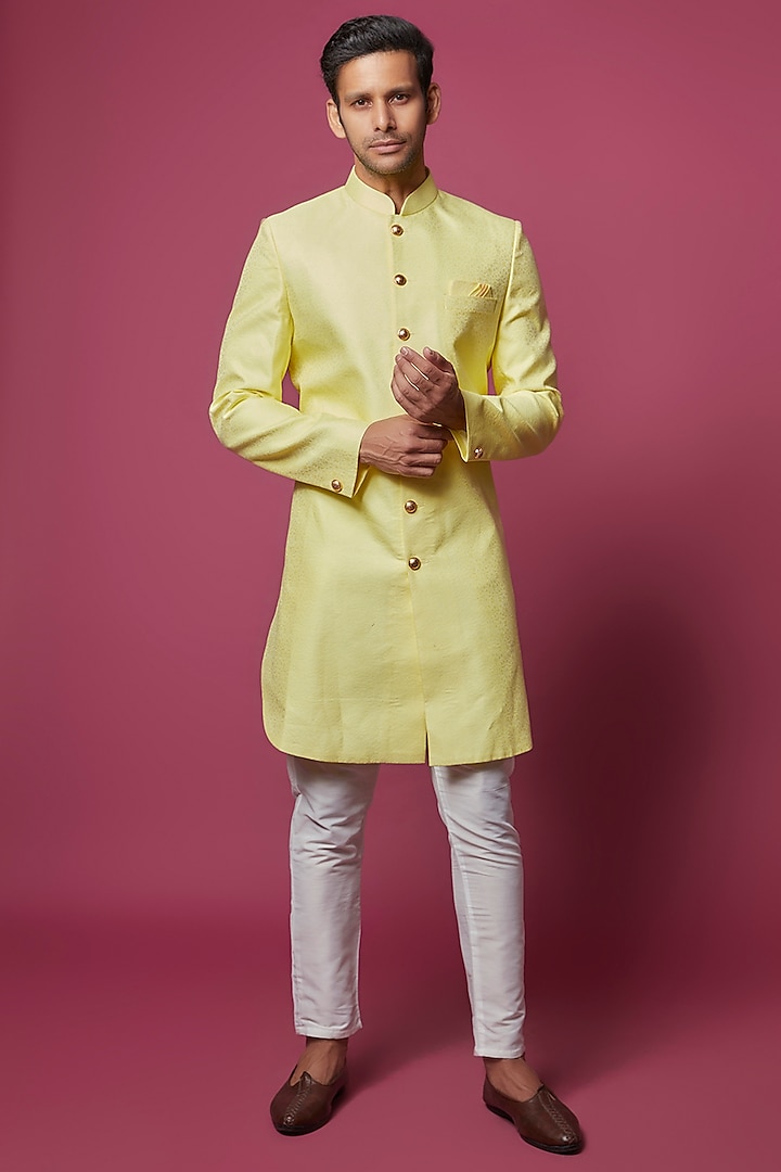 Light Yellow Jacquard Sherwani Set by Spring Break Men