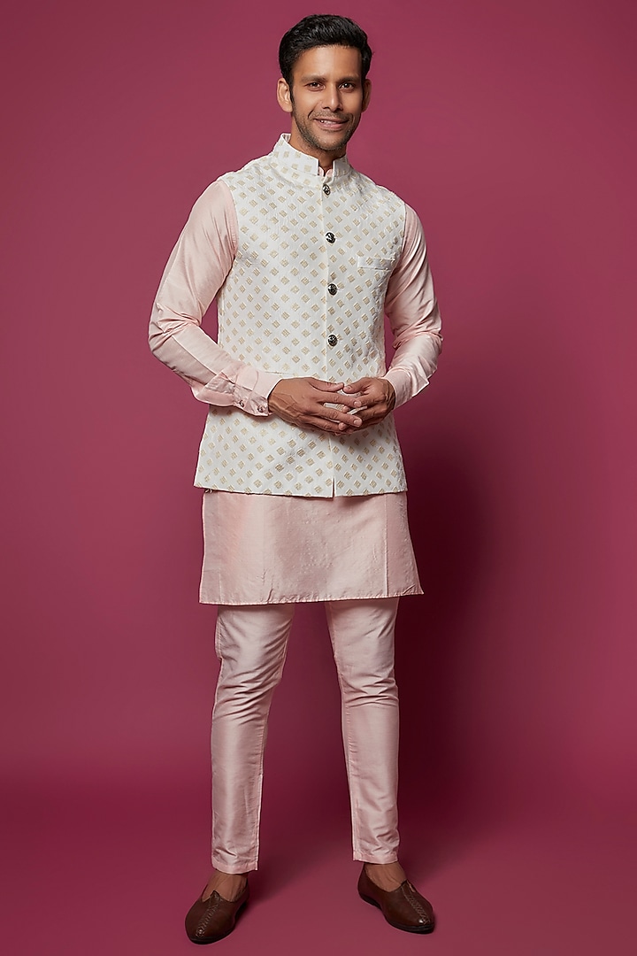 White Dupion Silk Printed Bundi Set by Spring Break Men