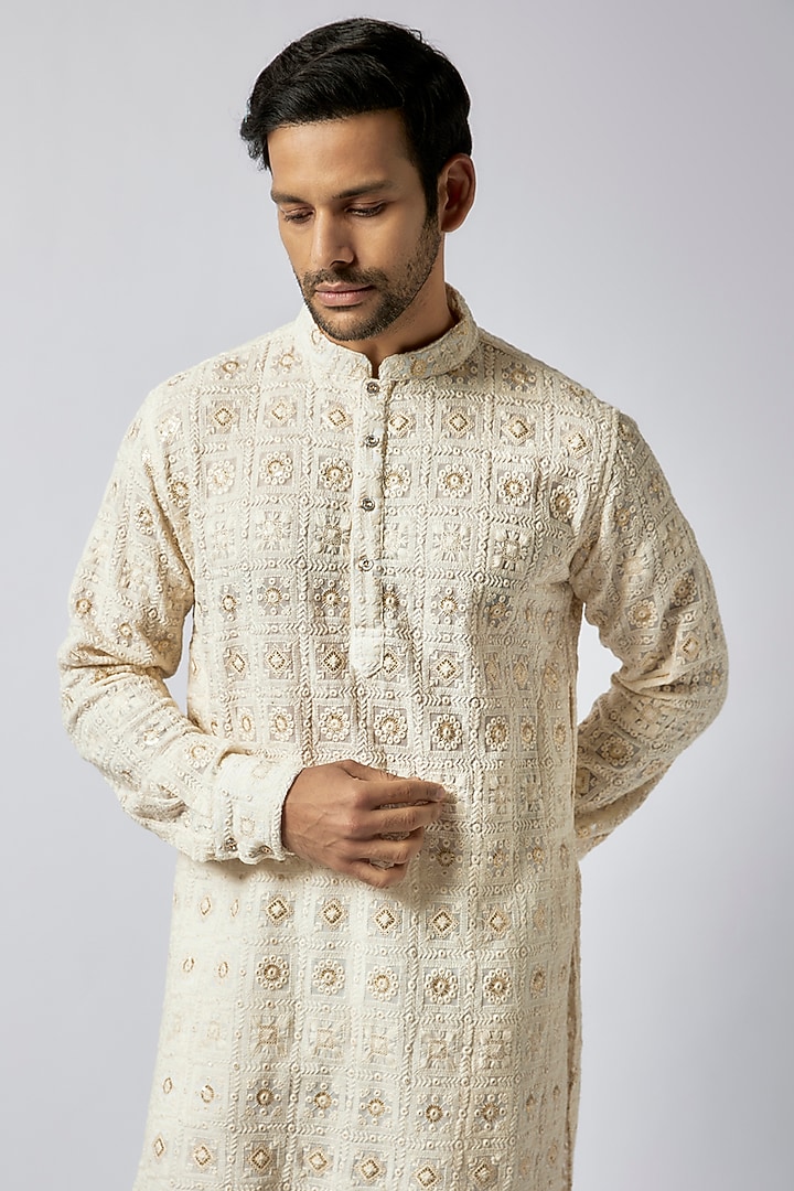 Cream Dupion Silk Lucknowi Embroidered Kurta Set by Spring Break Men at Pernia's Pop Up Shop