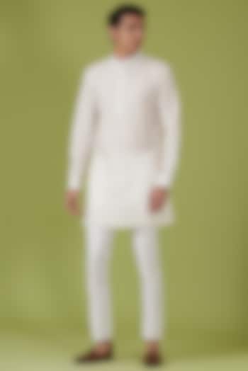 White Art Silk Embroidered Kurta Set by Spring Break Men at Pernia's Pop Up Shop