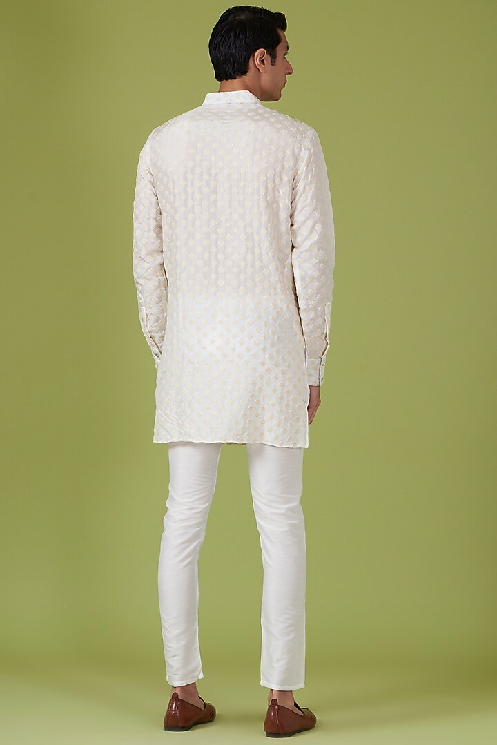 White Art Silk Applique Embroidered Kurta Set by Spring Break Men at Pernia's Pop Up Shop