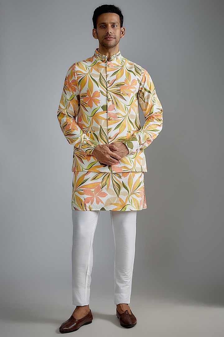 Multi-Colored Cotton Printed Bundi Set by Spring Break Men at Pernia's Pop Up Shop
