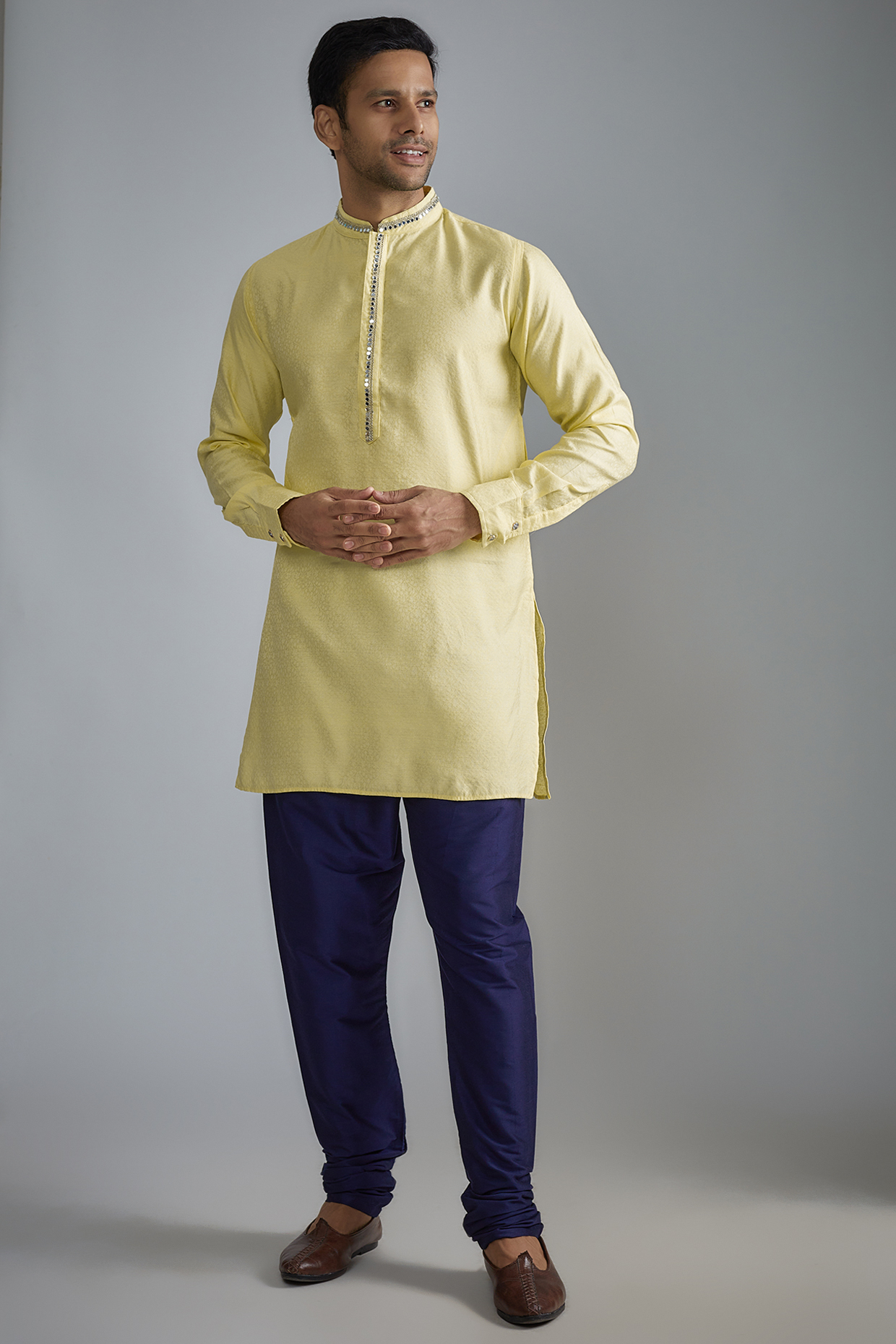 Yellow Jacquard Embroidered Kurta Set by Spring Break Men at Pernia's Pop Up Shop