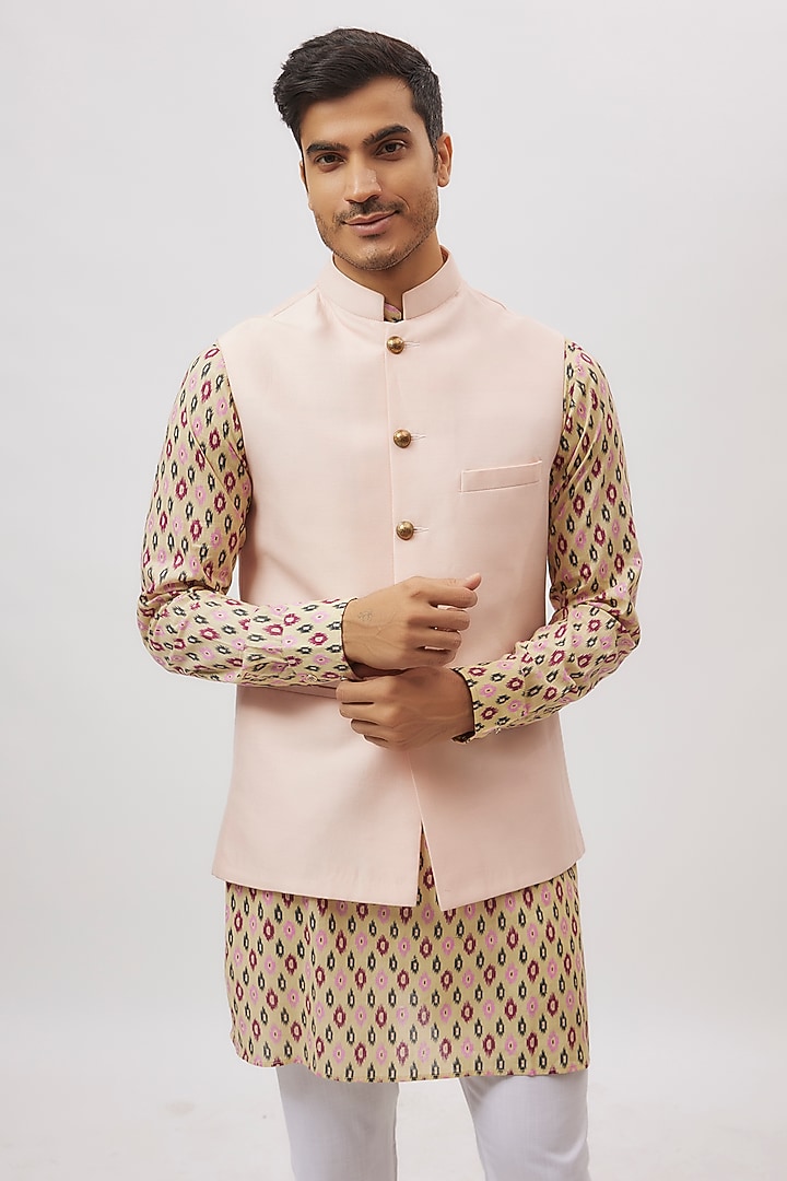 Peach Cotton Silk Bundi Jacket Set by Spring Break Men at Pernia's Pop Up Shop