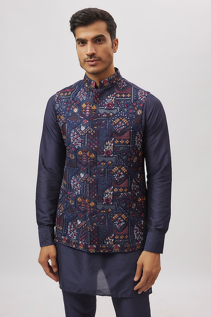 Navy Blue Cotton Silk Embroidered Bundi Jacket Set by Spring Break Men at Pernia's Pop Up Shop