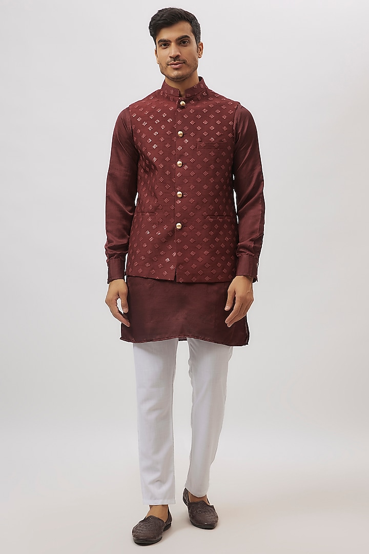 Maroon Dupion Silk Embroidered Bundi Jacket Set by Spring Break Men