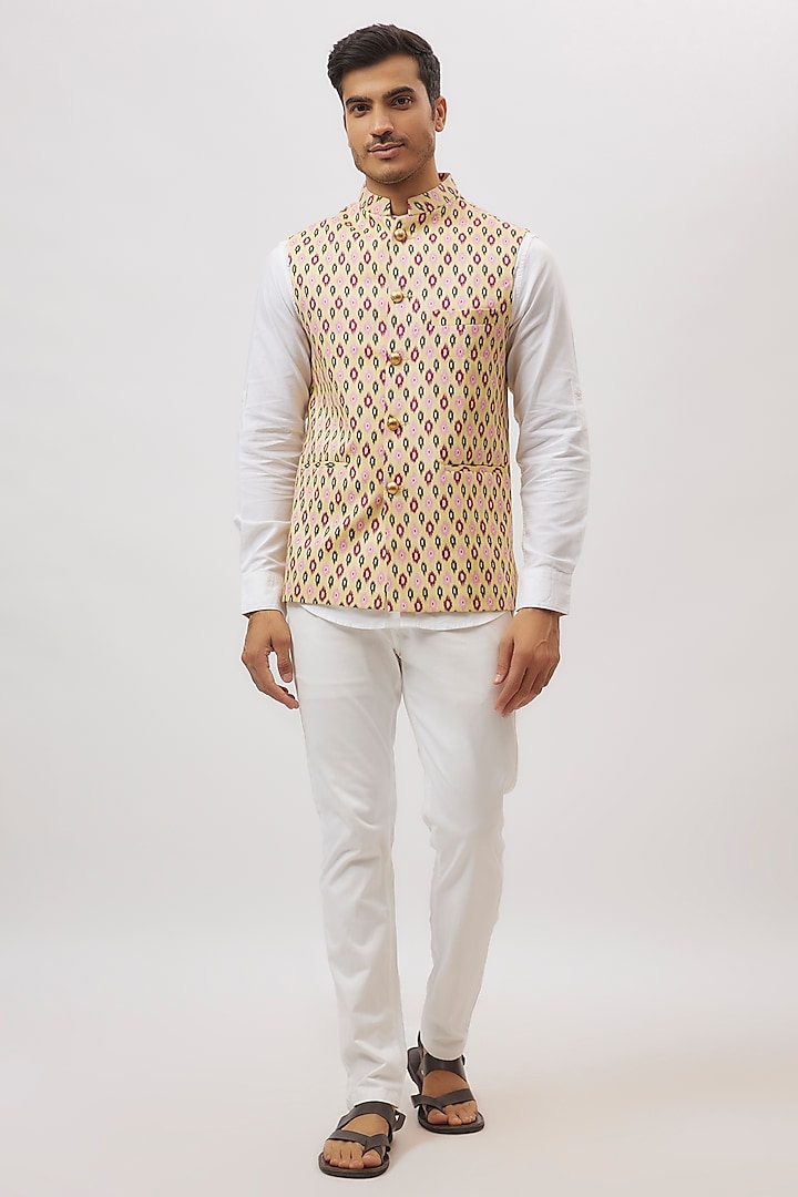 Cream Cotton Ikat Printed Bundi Jacket by Spring Break Men