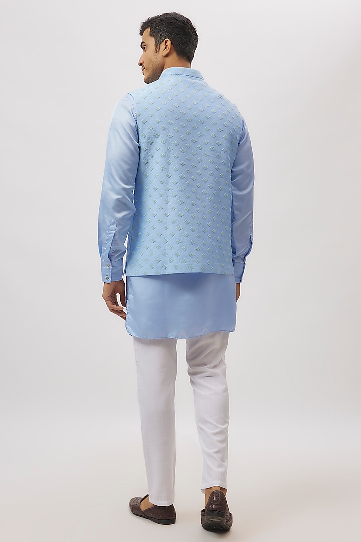 Sky Blue Dupion Silk Embroidered Bundi Jacket Set by Spring Break Men at Pernia's Pop Up Shop