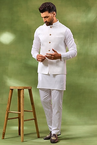 White Cotton Silk Embroidered Bundi Jacket Set by Spring Break Men